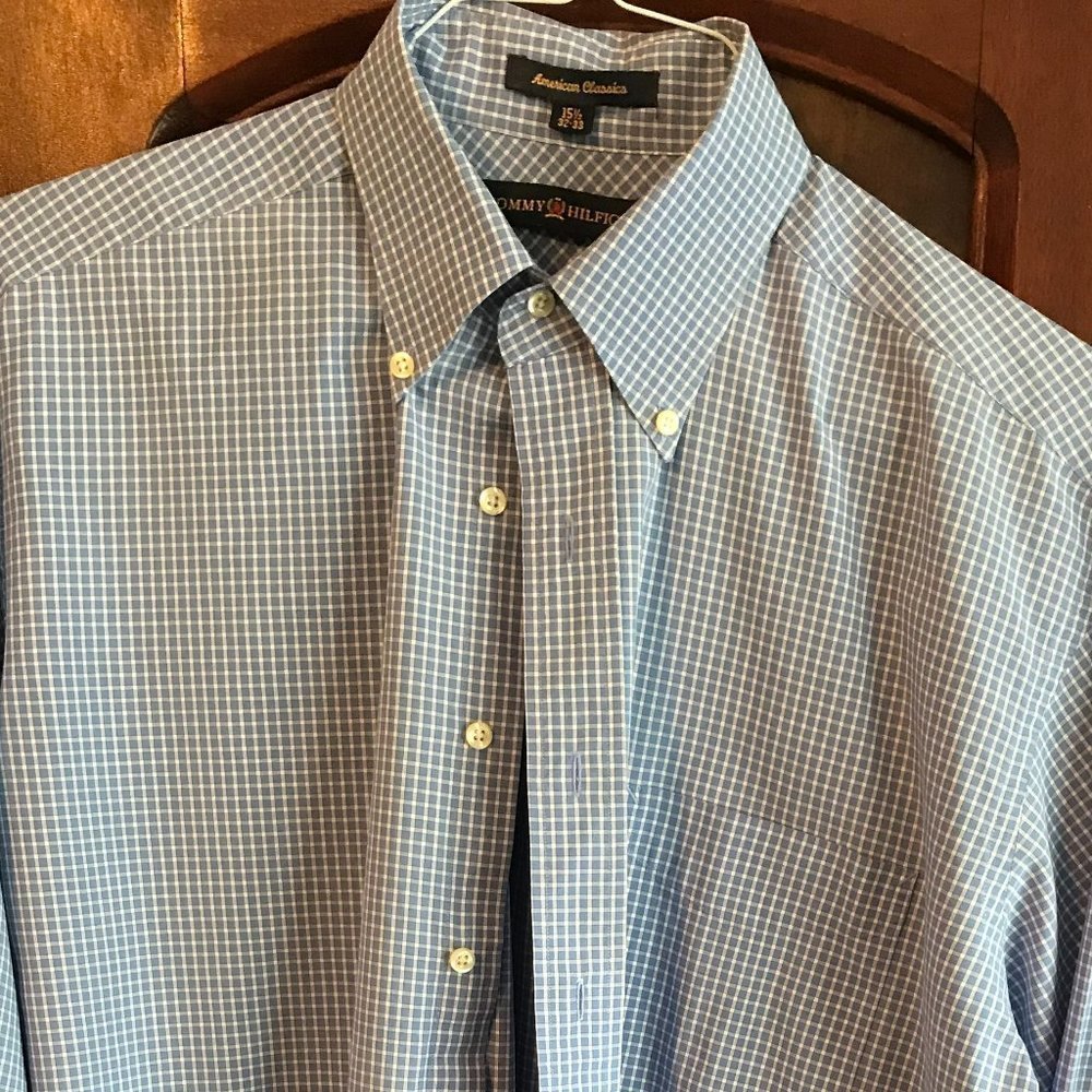 TOMMY Hilfiger Men's LS Sport Shirt Button Down Collar 15  1/2  X  32/33